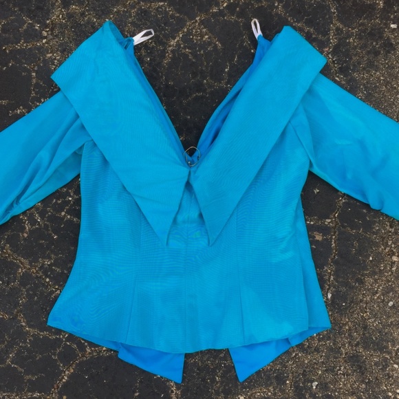 ✪HUGE SALE✪VINTAGE 80s Does 50s Off Shoulder Top - Picture 4 of 7